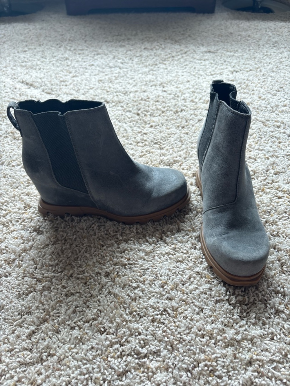 Sorel Womens Sz 9 Joan of Arctic Wedge III Chelsea Wedge Leather Boots GRAY